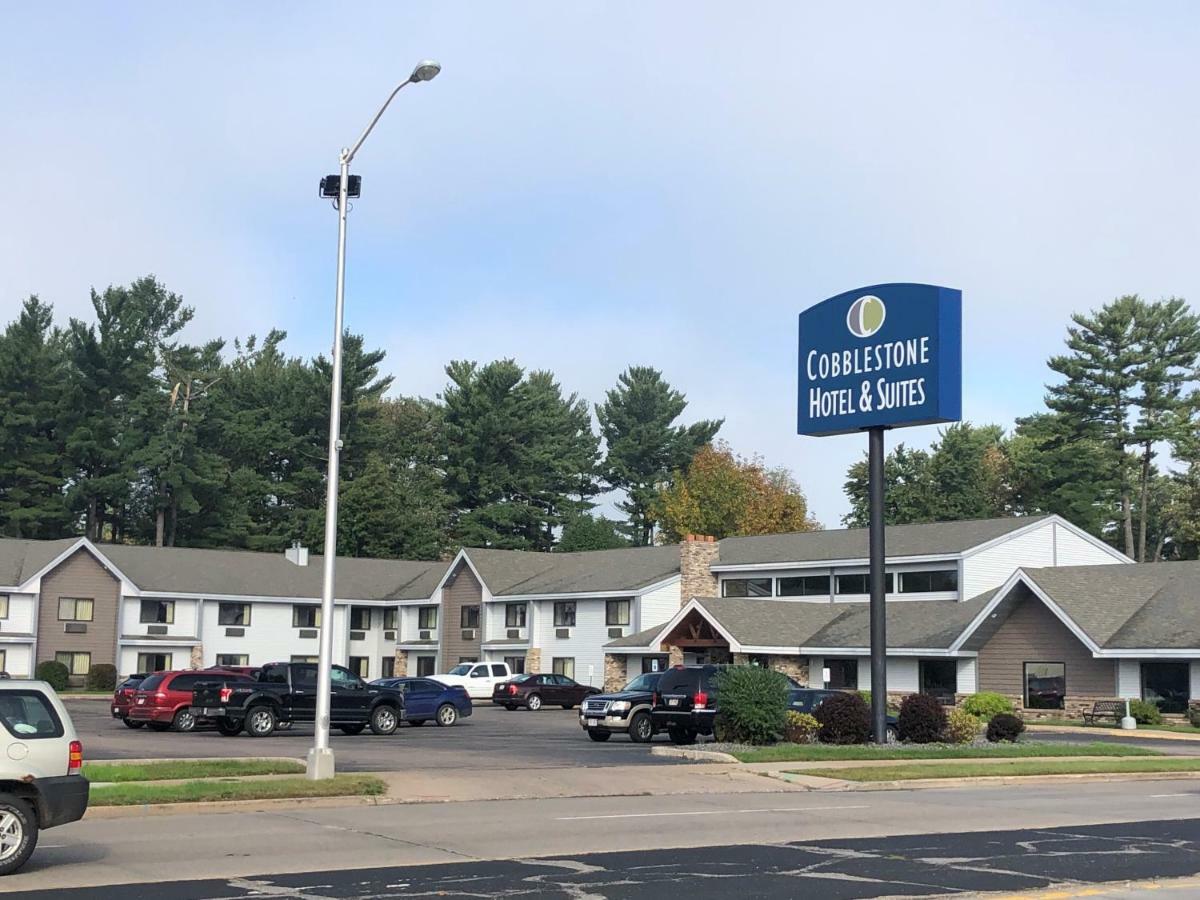Cobblestone Hotel & Suites - Wisconsin Rapids Buitenkant foto